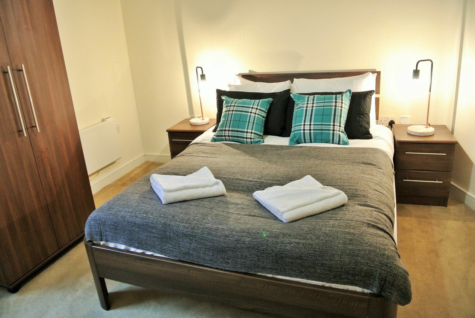 Oyo Approved Serviced Apartments Steam Mill Честер Екстер'єр фото